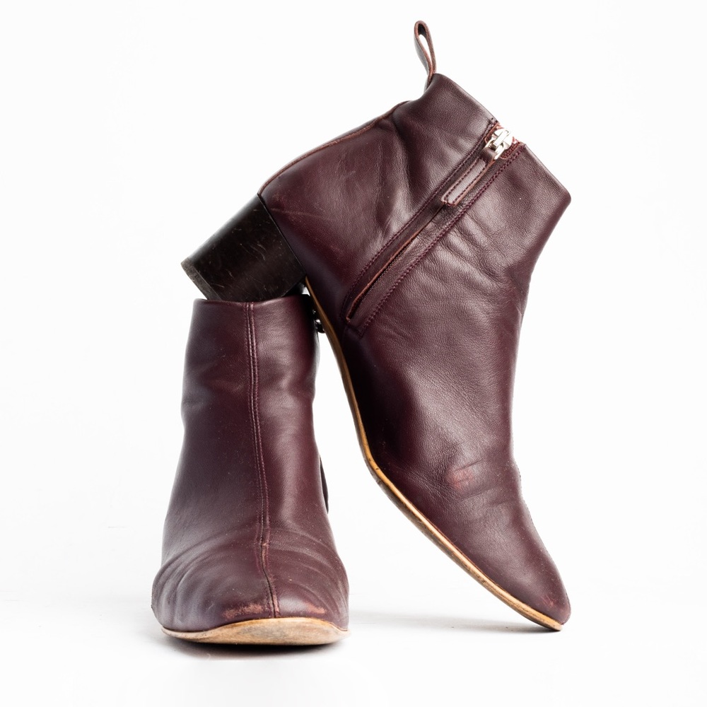 Everlane Day Boots in Burgundy